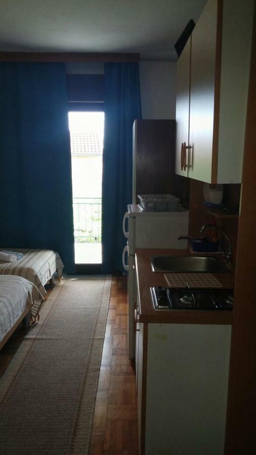 Apartments Viktorija ستاريغغاد باكلينتسا المظهر الخارجي الصورة