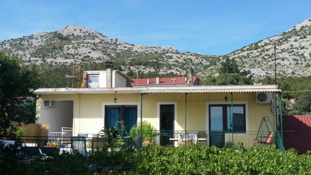 Apartments Viktorija ستاريغغاد باكلينتسا المظهر الخارجي الصورة