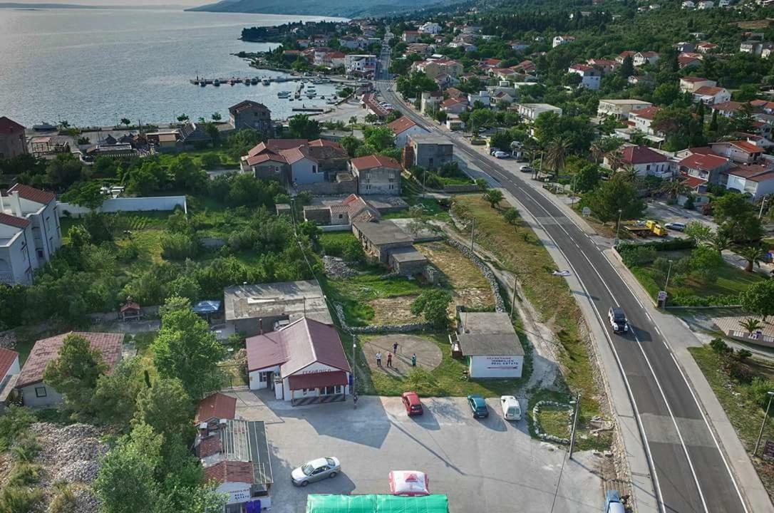 Apartments Viktorija ستاريغغاد باكلينتسا المظهر الخارجي الصورة